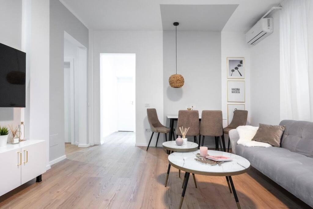 Old Town Bucharest Apartment Poiana 7 Exterior photo